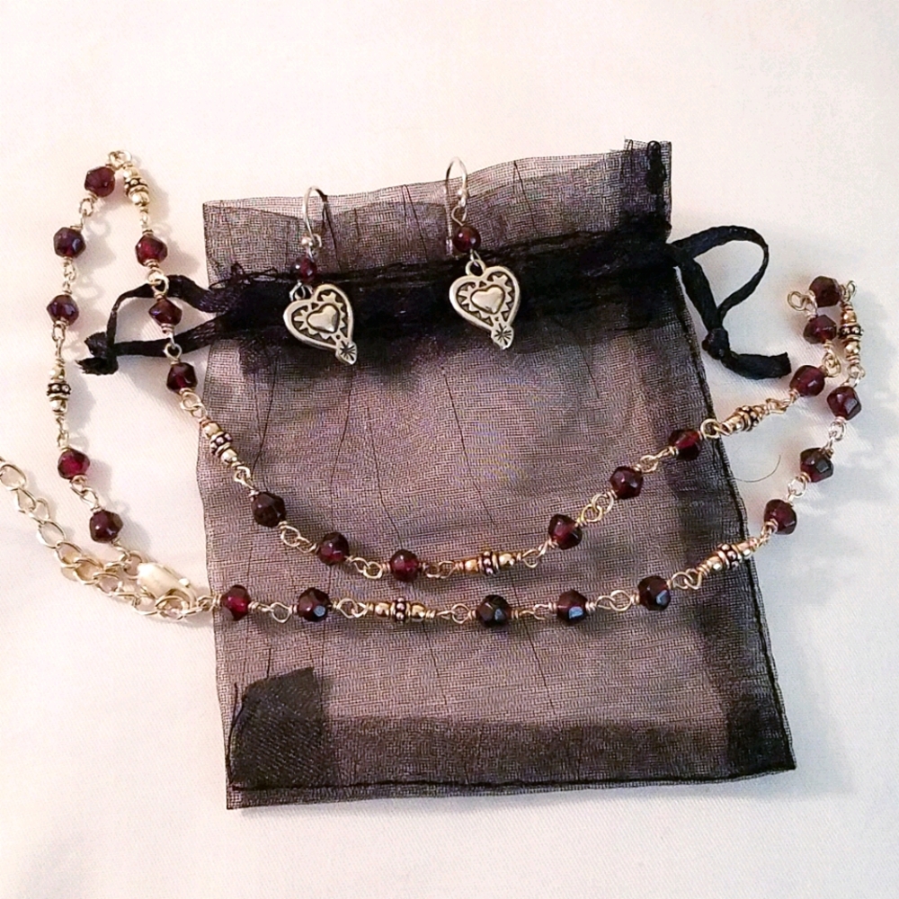 Silpada Garnet Necklace w/Earrings